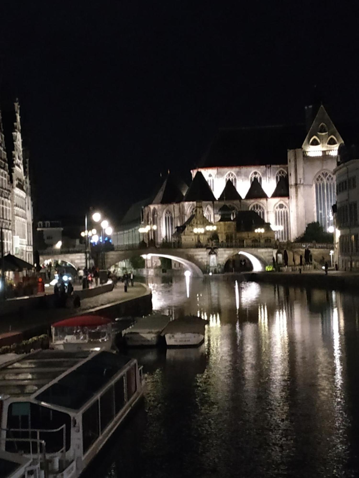 Wonderful Stay Monet Gent Bagian luar foto